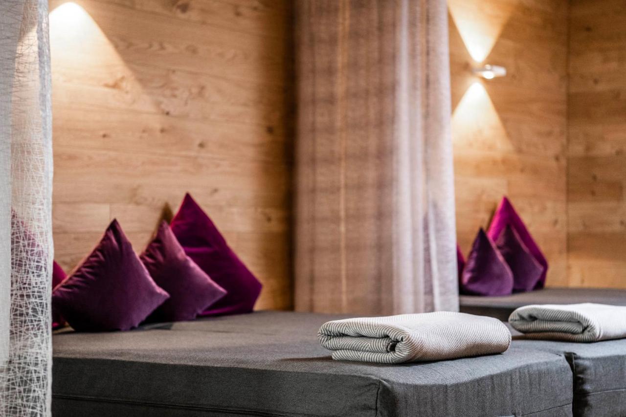 Hotel Ambet Maranza Kültér fotó